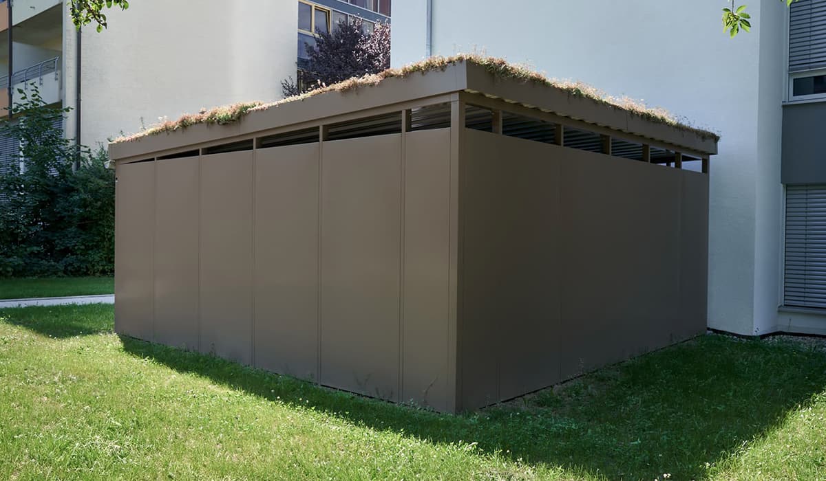 <b>Einhausung aus Vollblech</b>