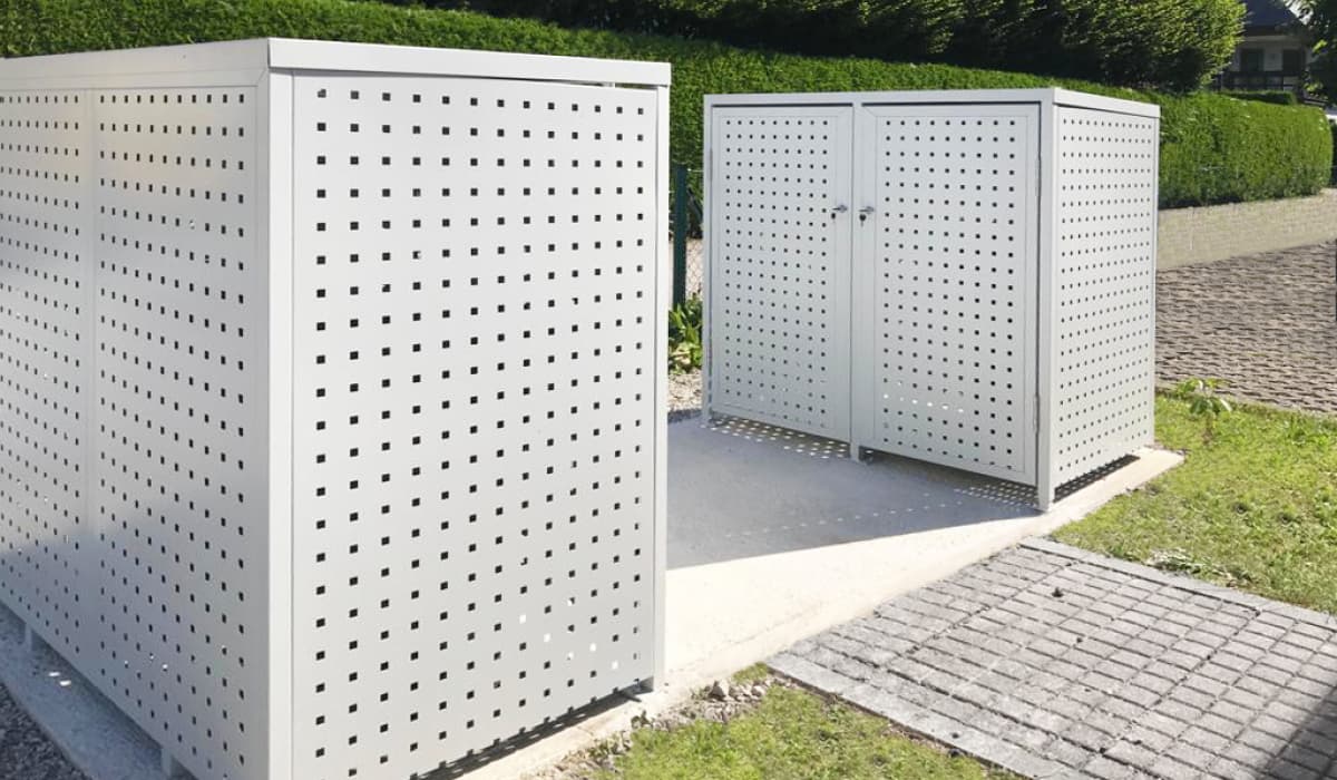 <b>Mülltonnen-Box Quadratlochblech</b>